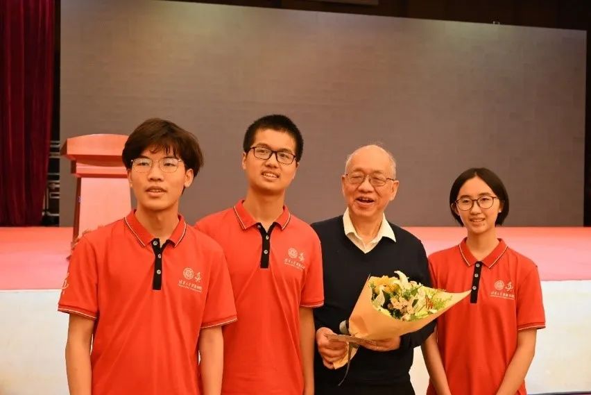 图片 图片